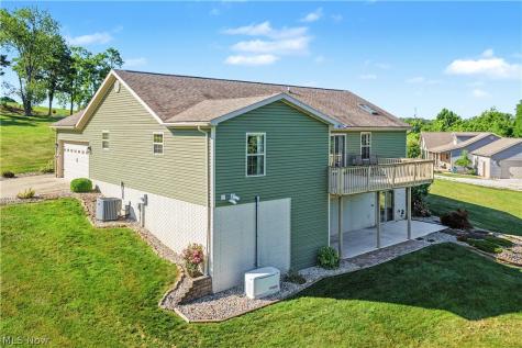 805 Wynncrest Drive Marietta OH 45750