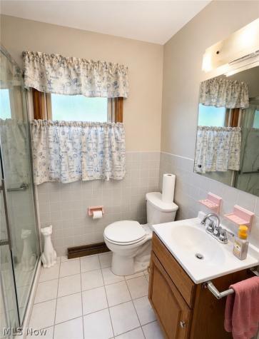 4345 Woodleigh Lane Youngstown OH 44511
