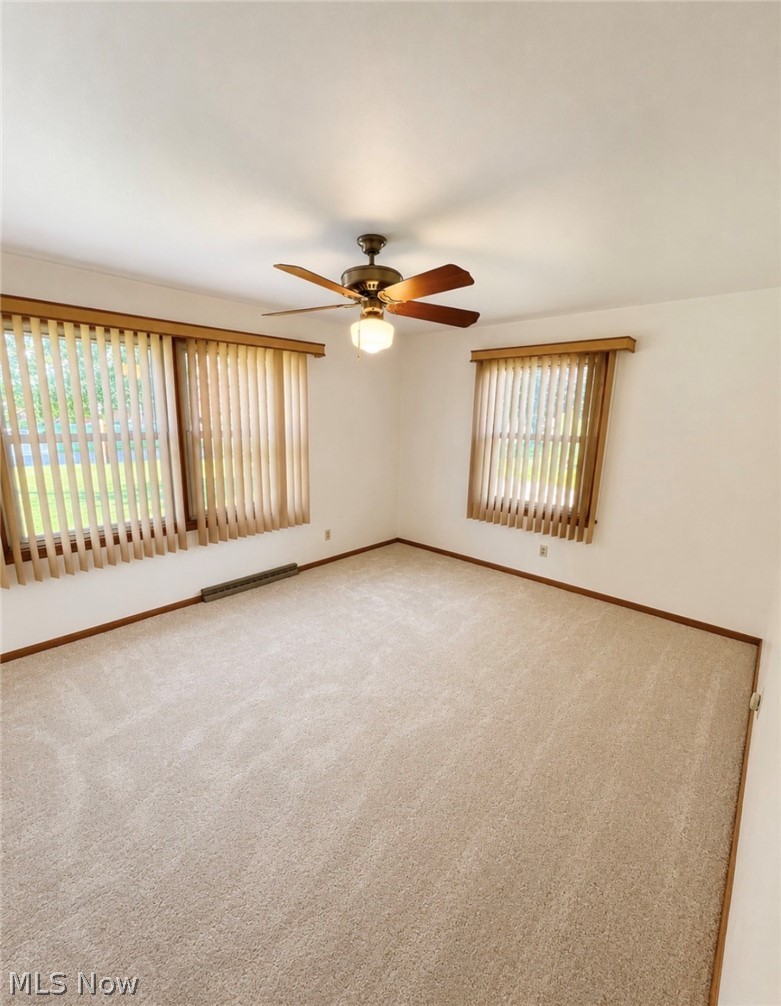 4345 Woodleigh Lane Youngstown OH 44511