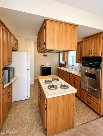 4345 Woodleigh Lane Youngstown OH 44511