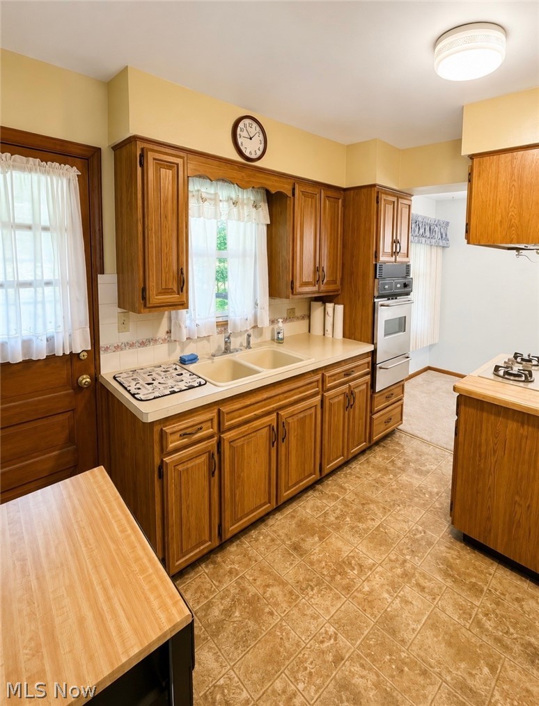 4345 Woodleigh Lane Youngstown OH 44511