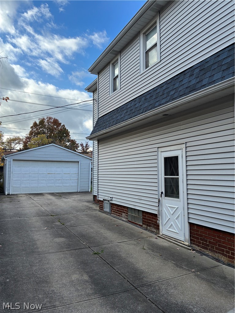 3766 Grosvenor Road South Euclid OH 44118