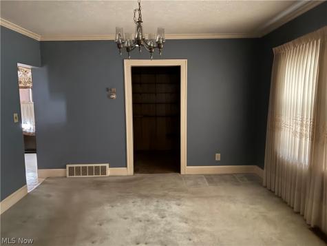 3766 Grosvenor Road South Euclid OH 44118
