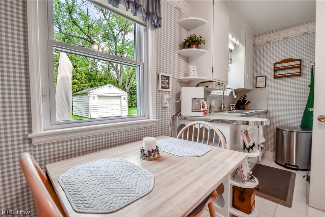 1785 Idlehurst Drive Euclid OH 44117