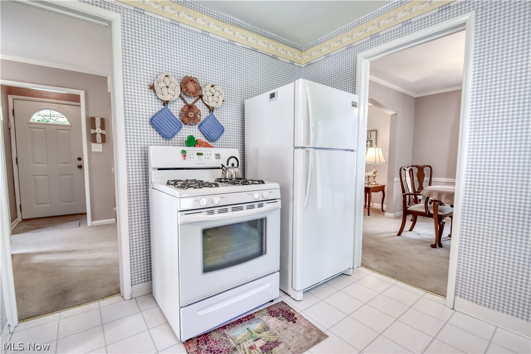 1785 Idlehurst Drive Euclid OH 44117