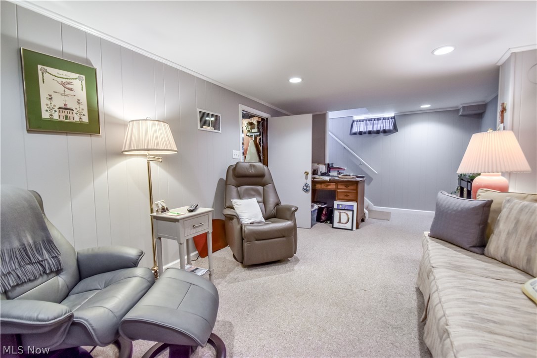 1785 Idlehurst Drive Euclid OH 44117