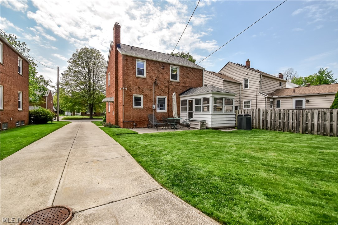 1785 Idlehurst Drive Euclid OH 44117