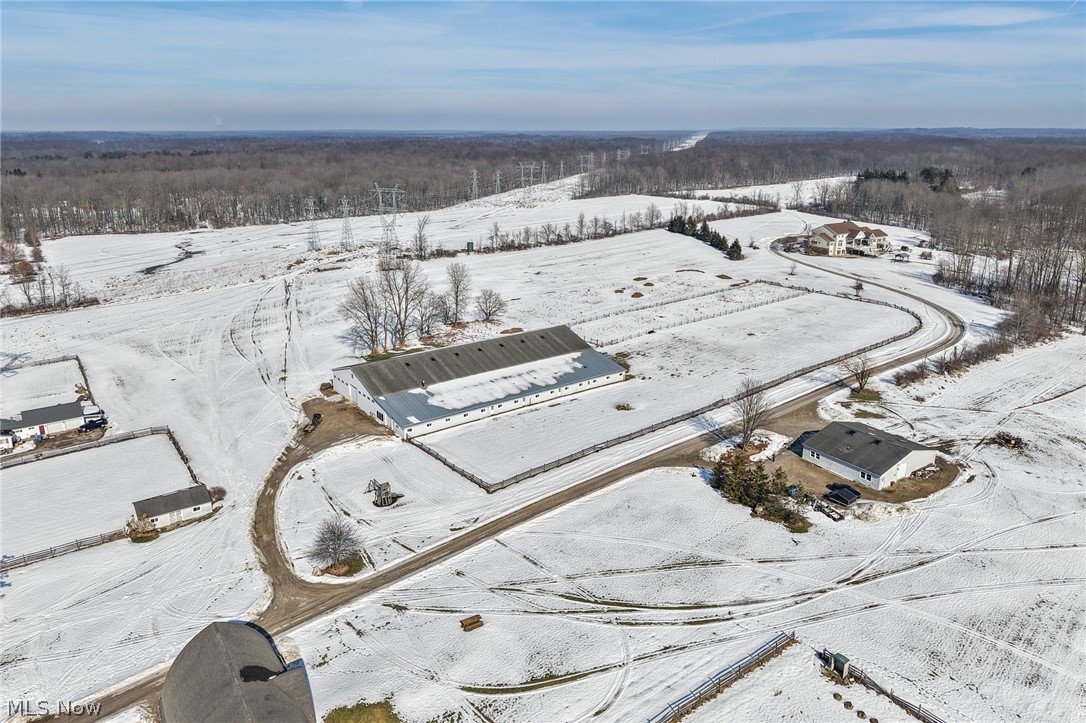 9455 Robinson Road Chardon OH 44024