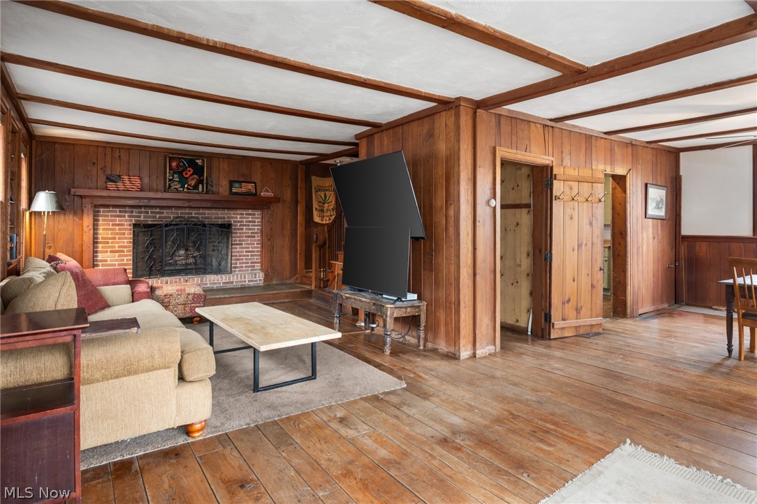9455 Robinson Road Chardon OH 44024