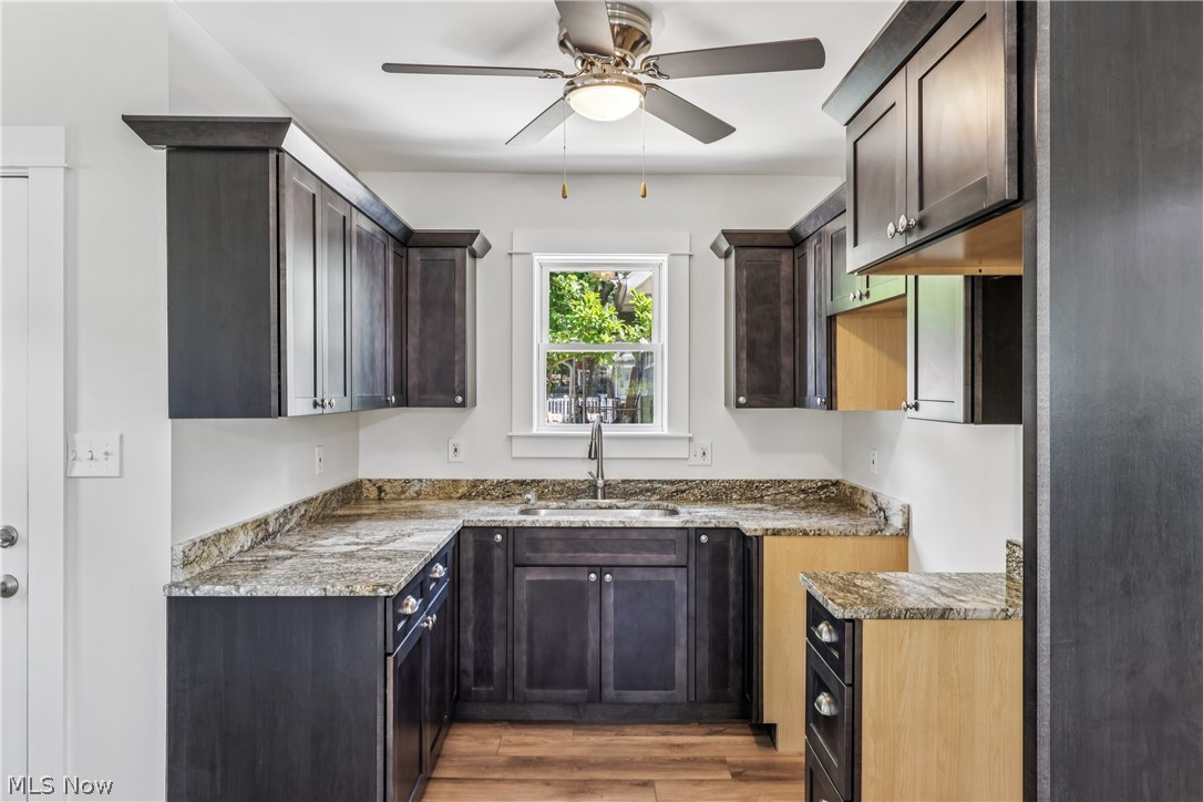 1551 Preston Avenue Akron OH 44305