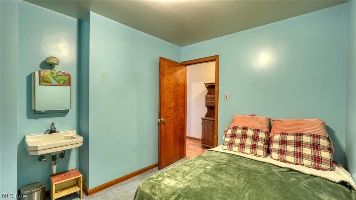 227 S 5th Street Byesville OH 43723