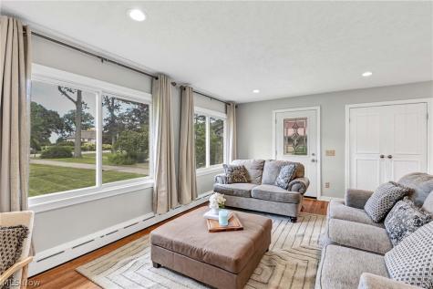 33081 Lake Road Avon Lake OH 44012