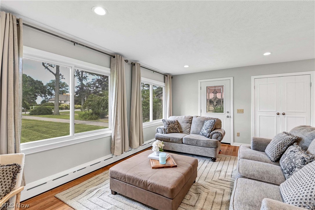 33081 Lake Road Avon Lake OH 44012