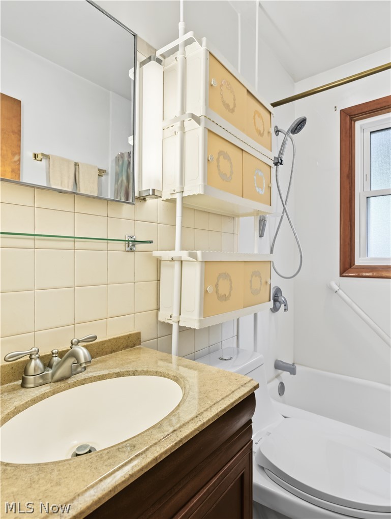 4467 S Main Street Green OH 44319