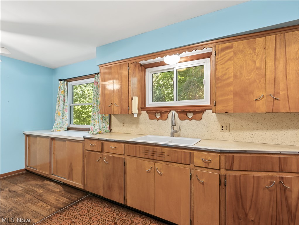 4467 S Main Street Green OH 44319