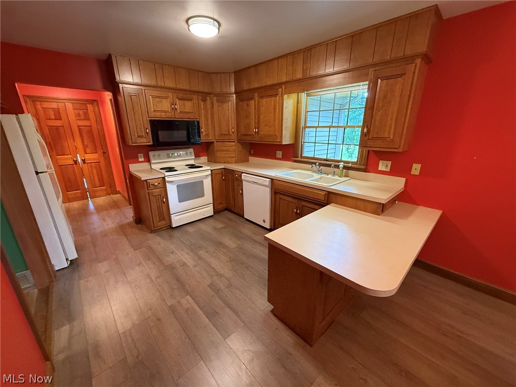 238 Edgemore Street NE Sugarcreek OH 44681