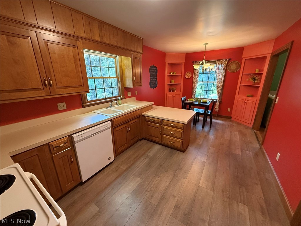 238 Edgemore Street NE Sugarcreek OH 44681