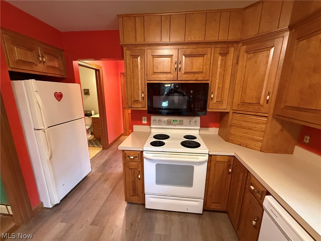 238 Edgemore Street NE Sugarcreek OH 44681