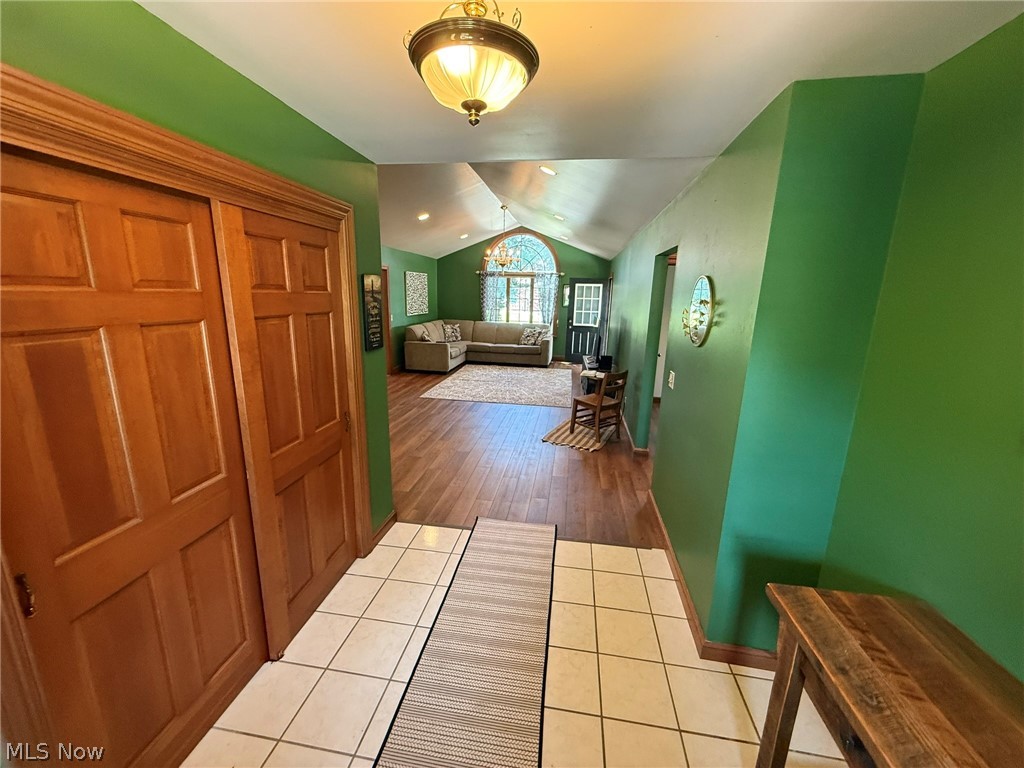 238 Edgemore Street NE Sugarcreek OH 44681