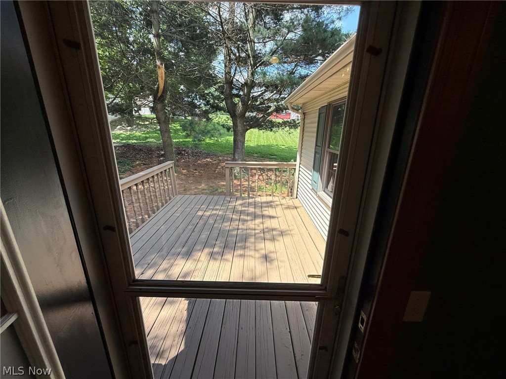 238 Edgemore Street NE Sugarcreek OH 44681
