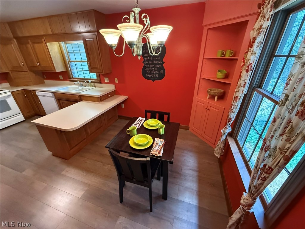 238 Edgemore Street NE Sugarcreek OH 44681