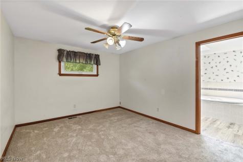 301 Crosse Road Amherst OH 44001