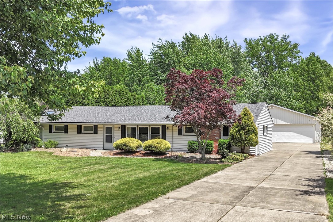 301 Crosse Road Amherst OH 44001
