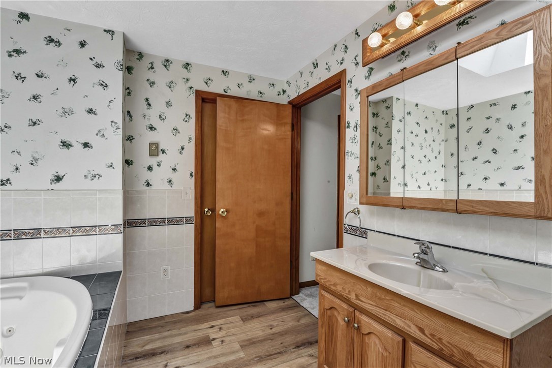 301 Crosse Road Amherst OH 44001