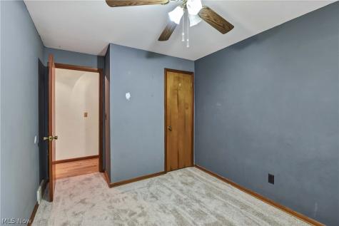 301 Crosse Road Amherst OH 44001