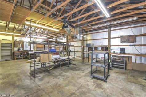 301 Crosse Road Amherst OH 44001