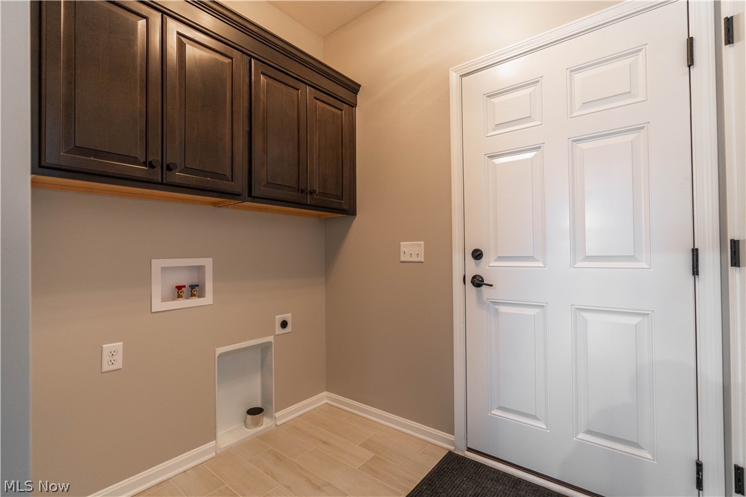 4691 Stevie Avenue SW Massillon OH 44646