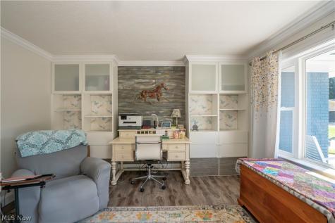 374 Woodlawn Reserve Road Akron OH 44305