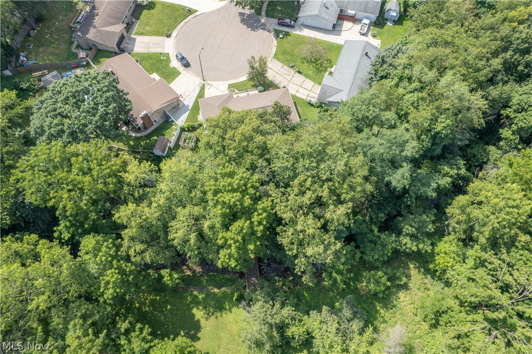 374 Woodlawn Reserve Road Akron OH 44305