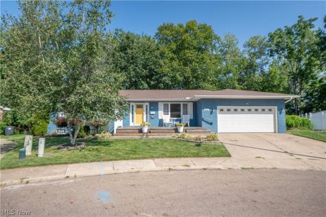 374 Woodlawn Reserve Road Akron OH 44305
