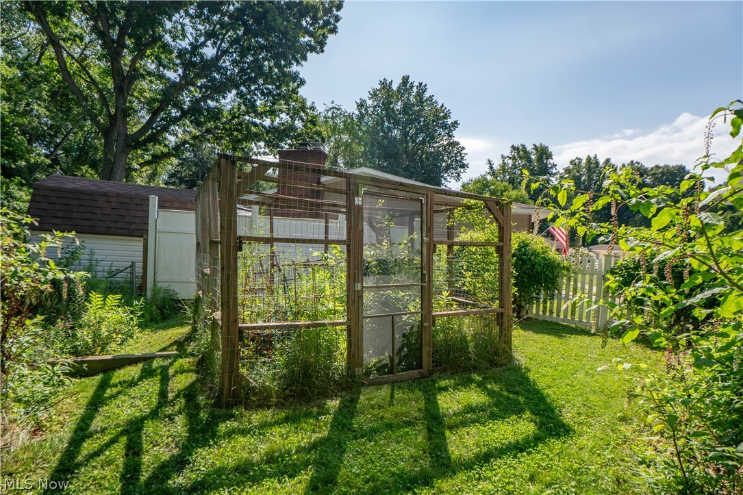 374 Woodlawn Reserve Road Akron OH 44305