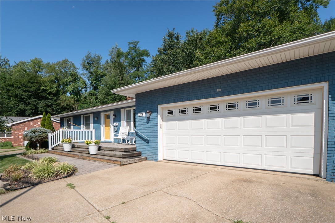 374 Woodlawn Reserve Road Akron OH 44305