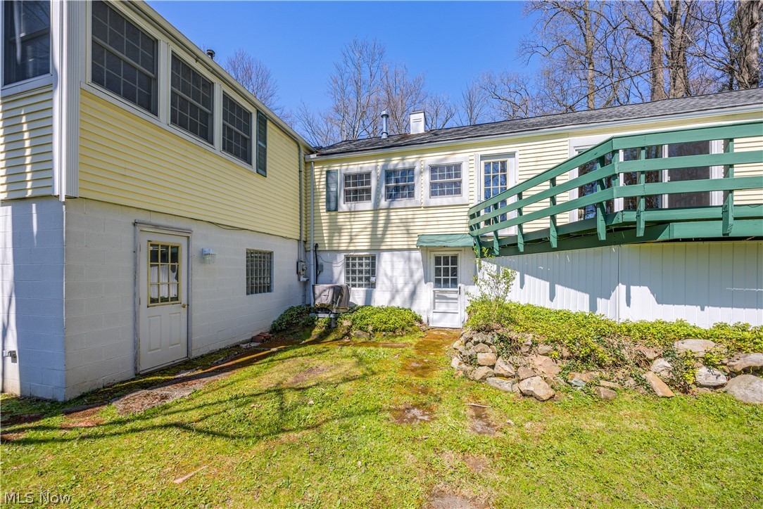 8253 Summit Drive Chagrin Falls OH 44023