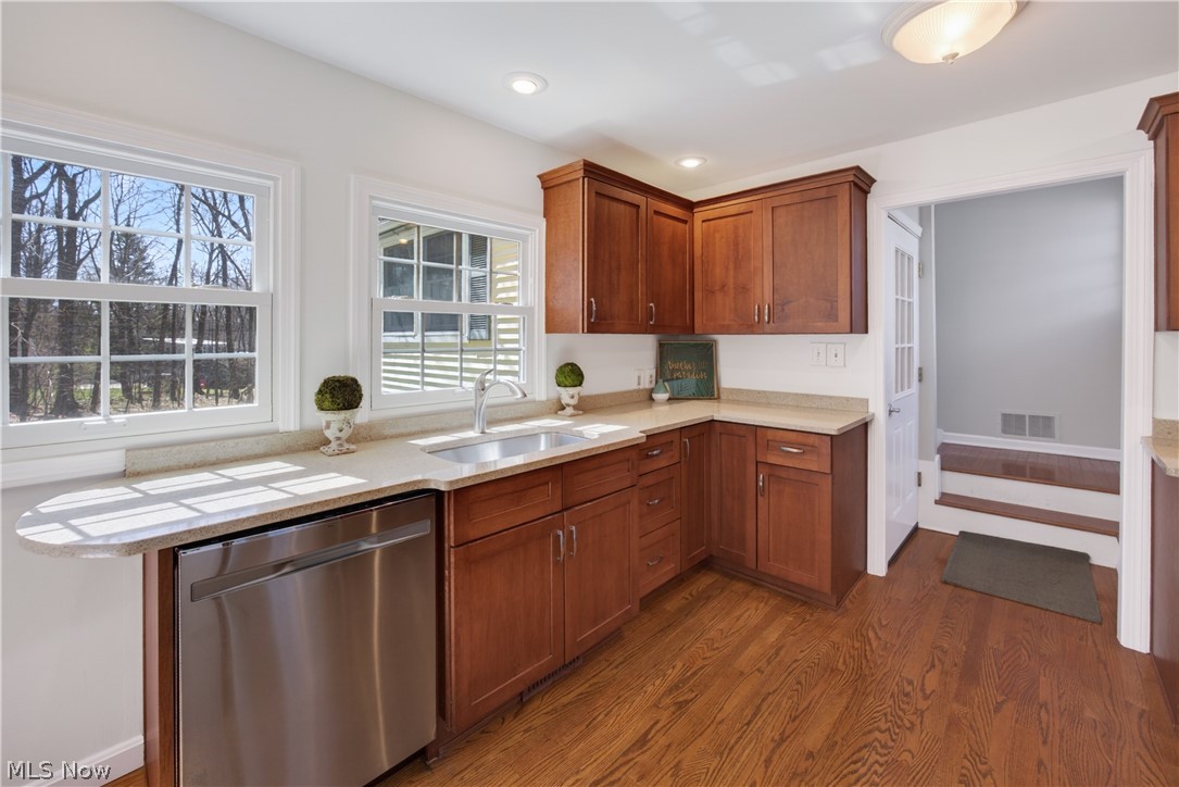 8253 Summit Drive Chagrin Falls OH 44023