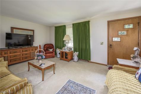 1931 Taft Avenue NE Canton OH 44705