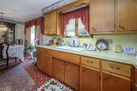 1931 Taft Avenue NE Canton OH 44705