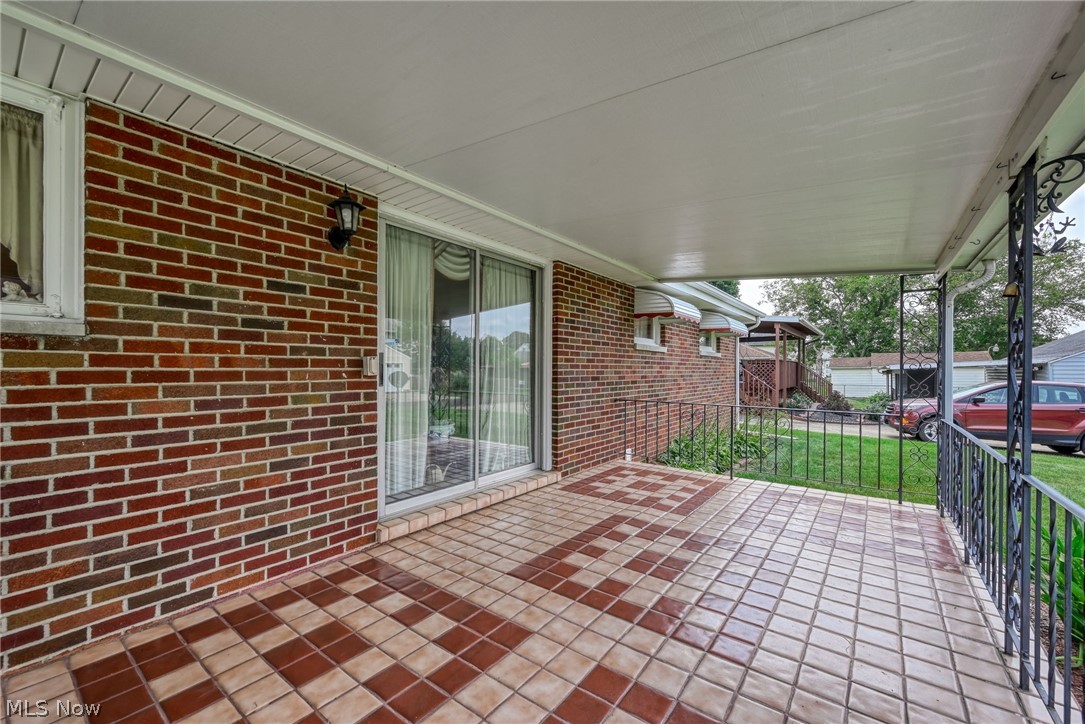 1931 Taft Avenue NE Canton OH 44705