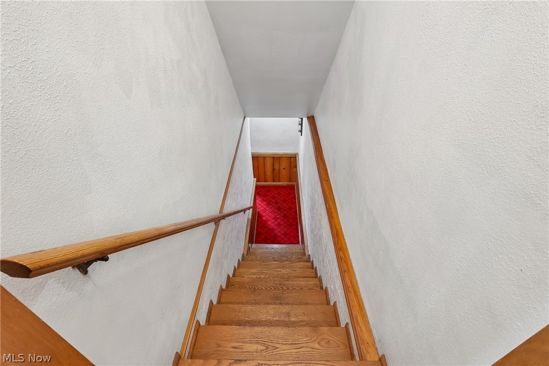 2060 6th Street SW Akron OH 44314