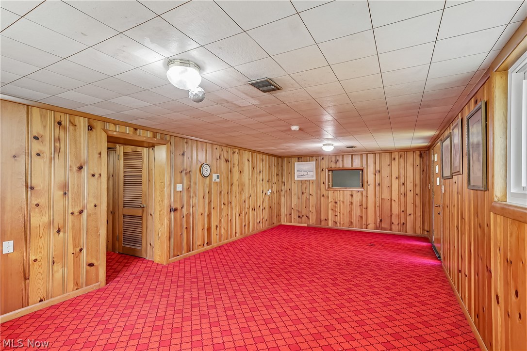 2060 6th Street SW Akron OH 44314