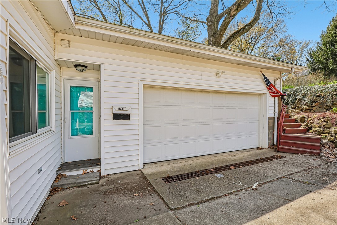 2060 6th Street SW Akron OH 44314