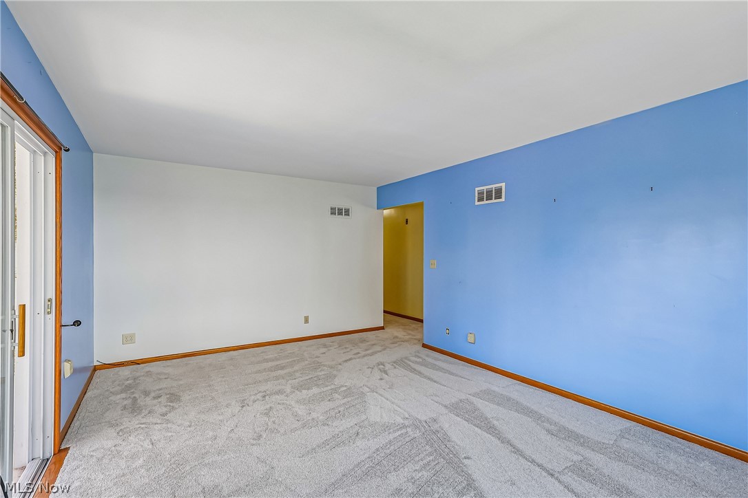 2060 6th Street SW Akron OH 44314