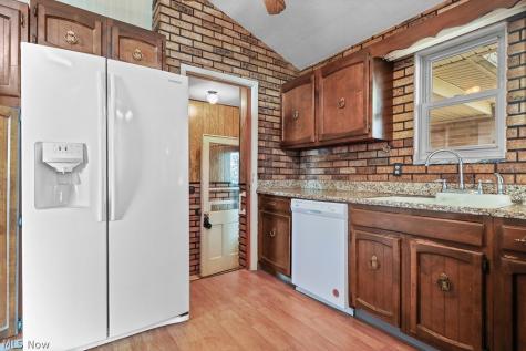 6115 Fry Road Brook Park OH 44142