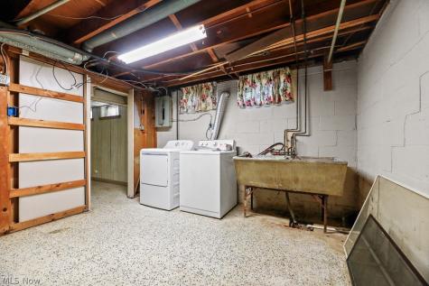 6115 Fry Road Brook Park OH 44142