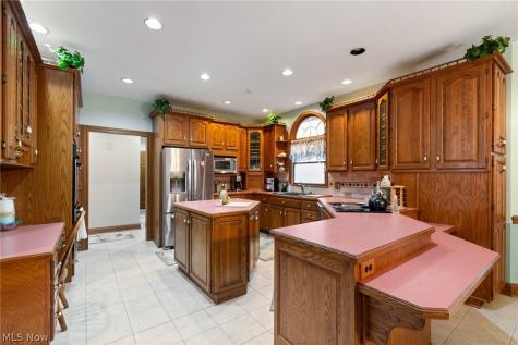 6705 Arlington Avenue NW Massillon OH 44646