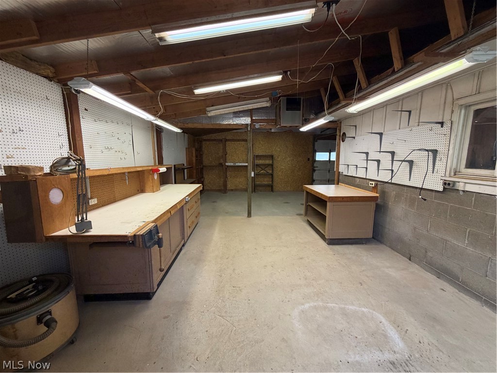 222 School Street Port Washington OH 43837
