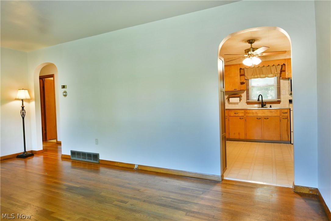 4363 Rambler Avenue Newton Falls OH 44444